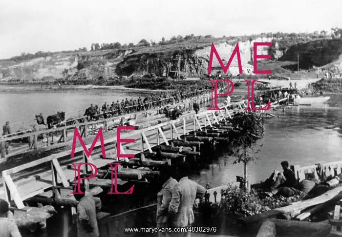 : Pioneer bridge over the Bug, 1941 : Pioneer bridge over the Bug, 1941