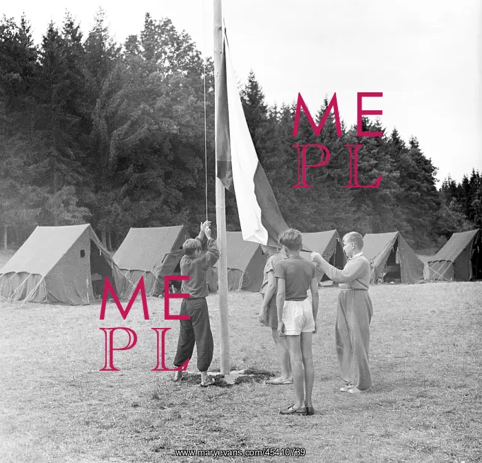 : Pioneer camp : Pioneer camp