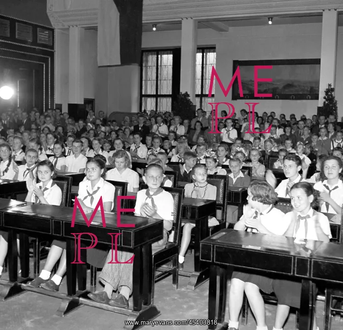 : Pioneers. Czechoslovakia - Prague 1950. School children dressed in white shirts : Pioneers. Czechoslovakia - Prague 1950. School children dressed in white shirts