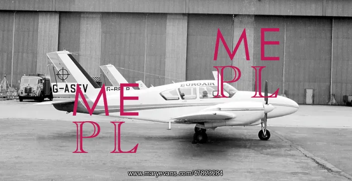 : Piper PA-23 Aztec G-ASEV : Piper PA-23 Aztec G-ASEV