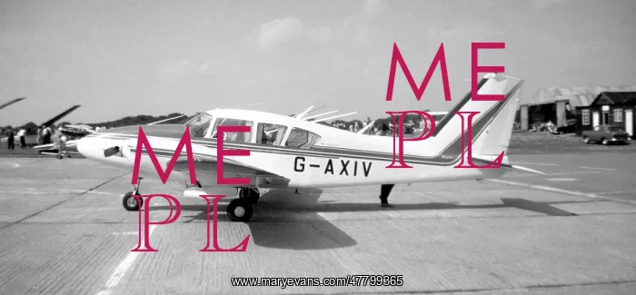 : Piper PA-23 Aztec G-AXIV : Piper PA-23 Aztec G-AXIV