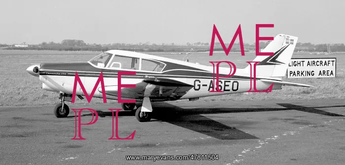 : Piper PA-24 Comanche G-ASEO : Piper PA-24 Comanche G-ASEO