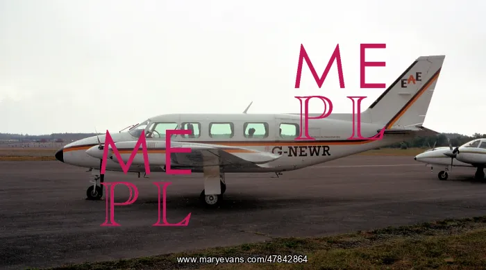 : Piper PA-31 Chieftain G-NEWR : Piper PA-31 Chieftain G-NEWR