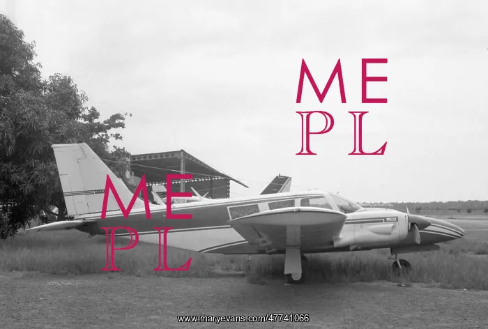 : Piper PA-34 Seneca : Piper PA-34 Seneca