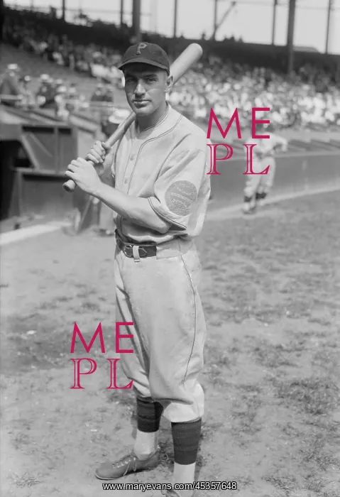 : Pittsburgh Pirate third baseman Harold Pie Traynor : Pittsburgh Pirate third baseman Harold Pie Traynor