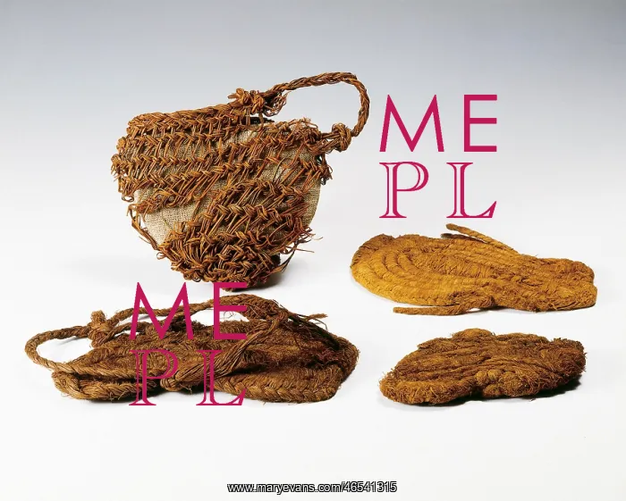 : Plaiting esparto objects: sandals, basket : Plaiting esparto objects: sandals, basket