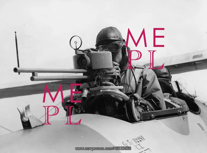 : Plane cannoneer in his fighting jet : Plane cannoneer in his fighting jet
