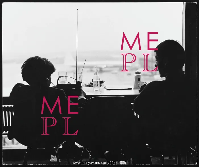 : PLANE SPOTTERS : PLANE SPOTTERS