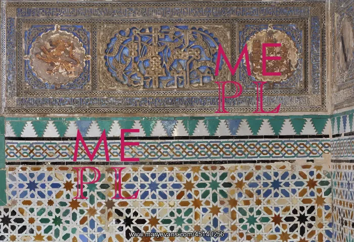 : Plasterwork and tiles, Courtyard of the Maidens : Plasterwork and tiles, Courtyard of the Maidens