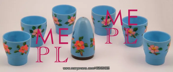 : Plastic painted egg cups and salt cellar : Plastic painted egg cups and salt cellar