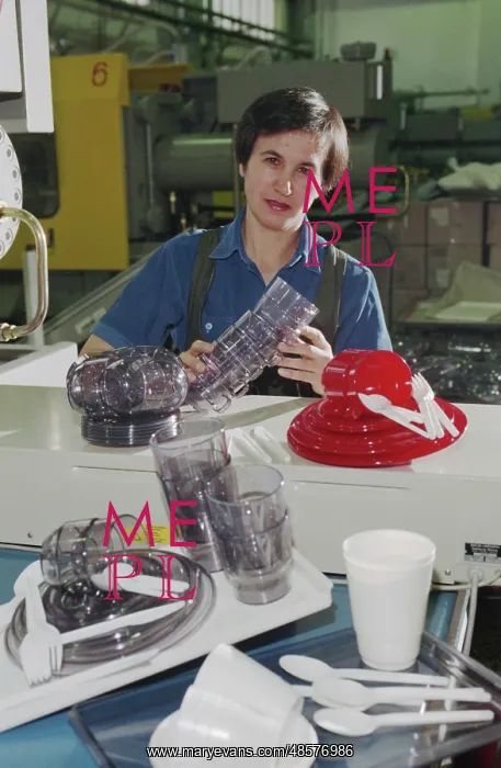 : Plastic Ware Manufacturing Plant : Plastic Ware Manufacturing Plant