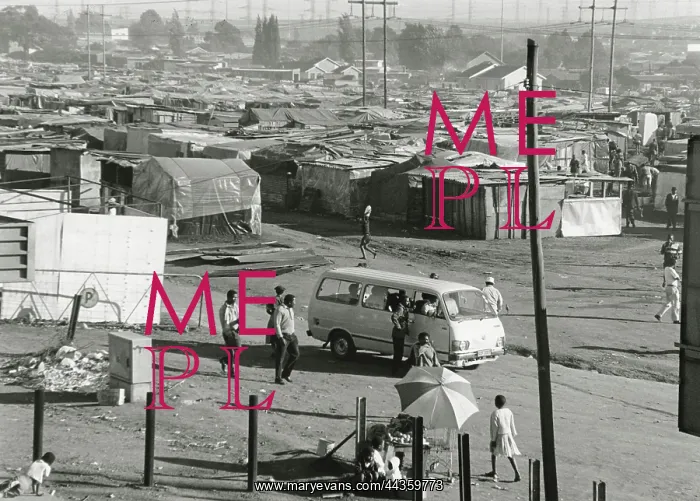 : Plasticview - where an estimated 14 000 people live : Plasticview - where an estimated 14 000 people live
