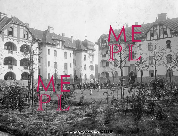 : Playground in the workers colony, around 1905 : Playground in the workers colony, around 1905