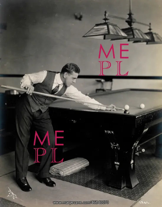: Playing billiards : Playing billiards