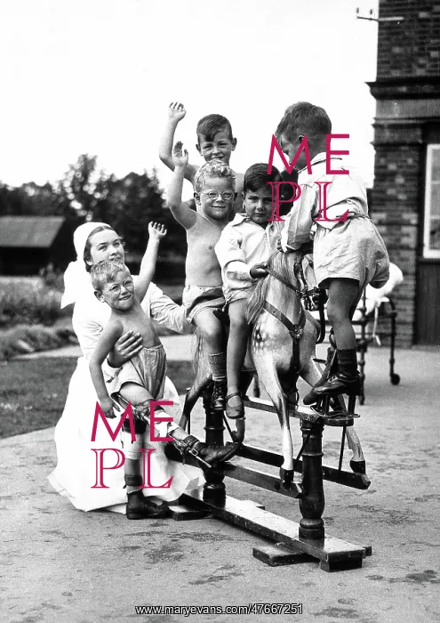 : Playtime at Orthopedic Hospital, 1930s : Playtime at Orthopedic Hospital, 1930s