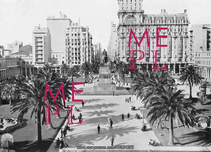 : Plaza Independencia, Montevideo : Plaza Independencia, Montevideo