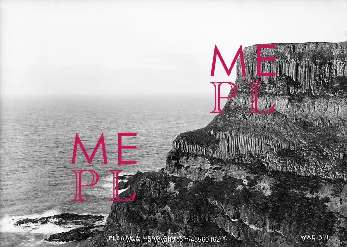 : Pleaskin Head, Giants Causeway : Pleaskin Head, Giants Causeway