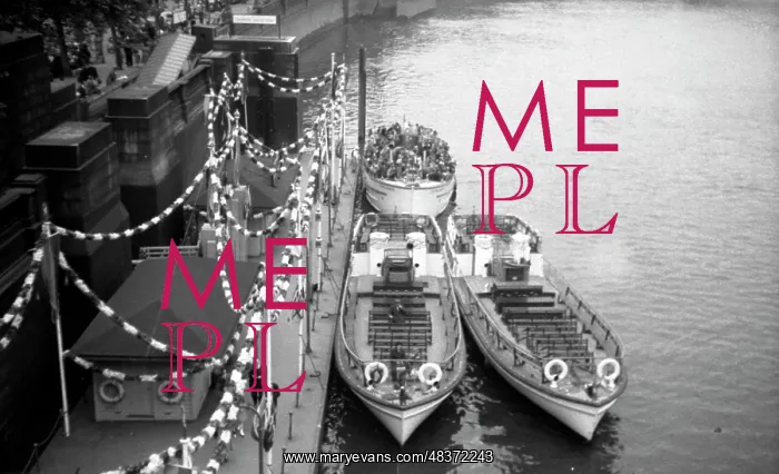 : Pleasure boats - Westminster Pier : Pleasure boats - Westminster Pier