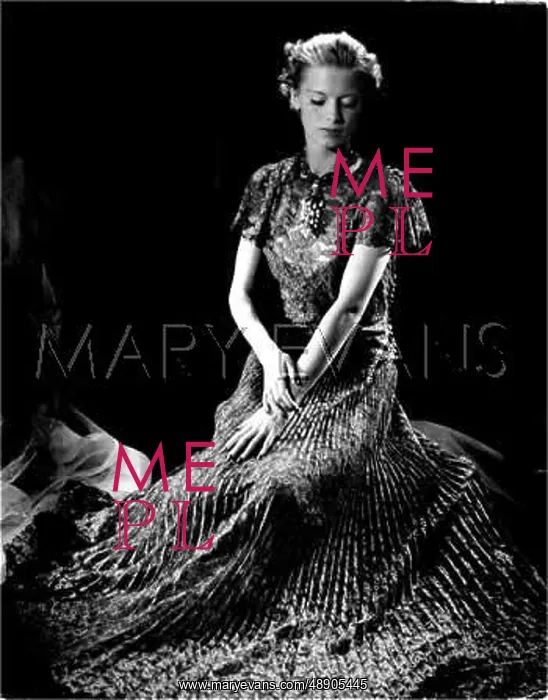 : PLEATED LACE GOWN 1930S : PLEATED LACE GOWN 1930S