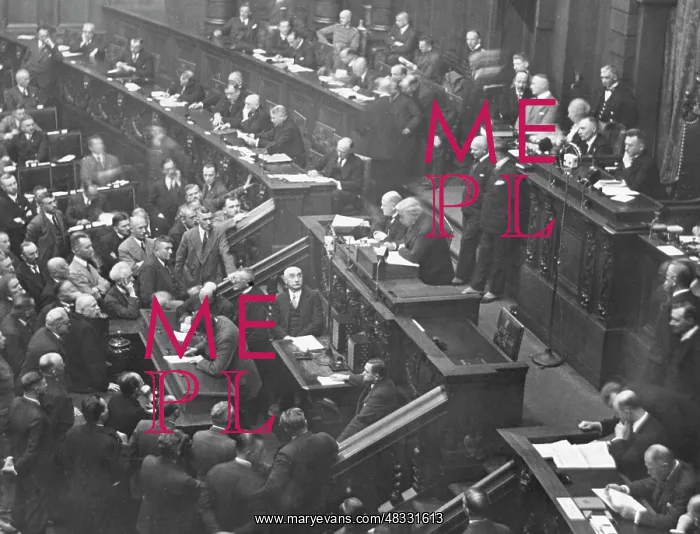 : Plenary session of the Reichstag, 1931 : Plenary session of the Reichstag, 1931