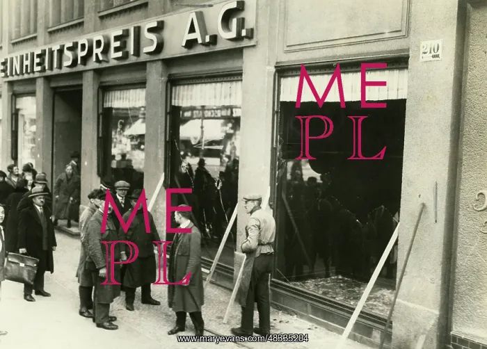  : Plundering of the department store EPA-Einheitspreis