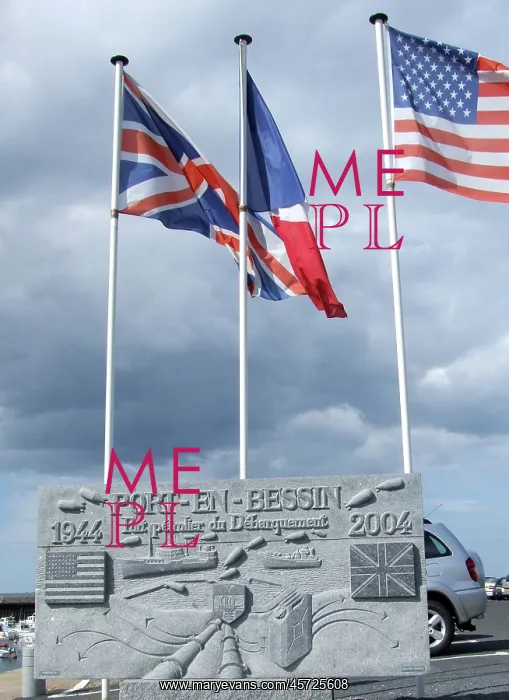 : PLUTO Memorial Port en Bessin Normandy : PLUTO Memorial Port en Bessin Normandy