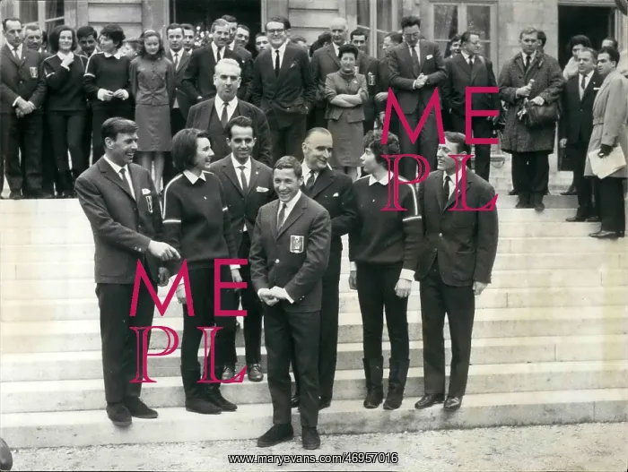: PM Georges Pompidou and Winter Olympics team, Paris : PM Georges Pompidou and Winter Olympics team, Paris