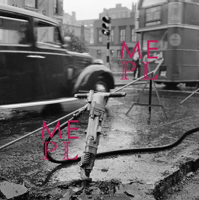 : Pneumatic Drill : Pneumatic Drill