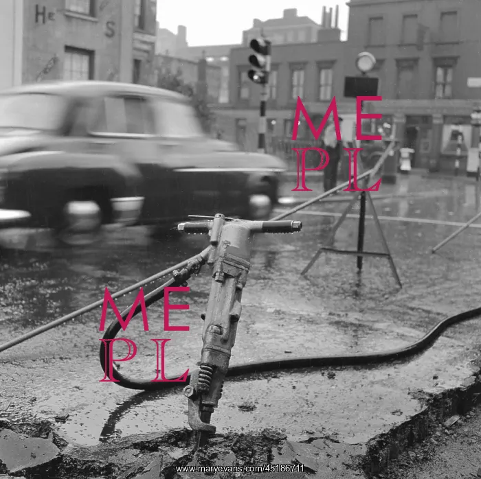 : Pneumatic Drill : Pneumatic Drill