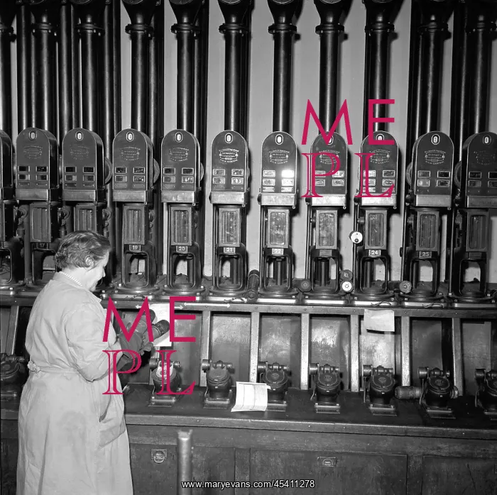 : Pneumatic tube transport - post - mail : Pneumatic tube transport - post - mail