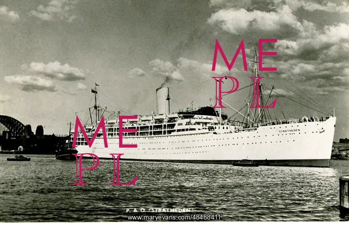 : P&O Liner stratheden, Unknown Location : P&O Liner stratheden, Unknown Location