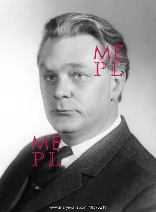 : Poet E.Mezhelaitis : Poet E.Mezhelaitis