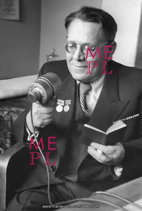 : Poet Samuil Marshak, 1947 : Poet Samuil Marshak, 1947
