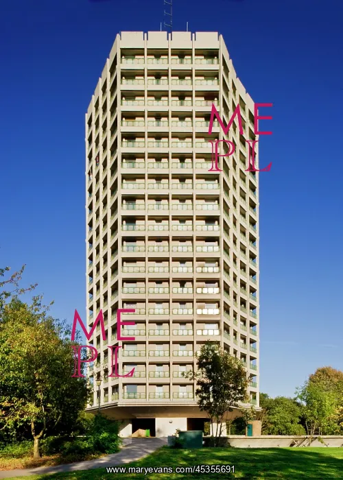 : Point Royal, Rectory Lane, Easthampstead, Bracknell, Berkshire : Point Royal, Rectory Lane, Easthampstead, Bracknell, Berkshire