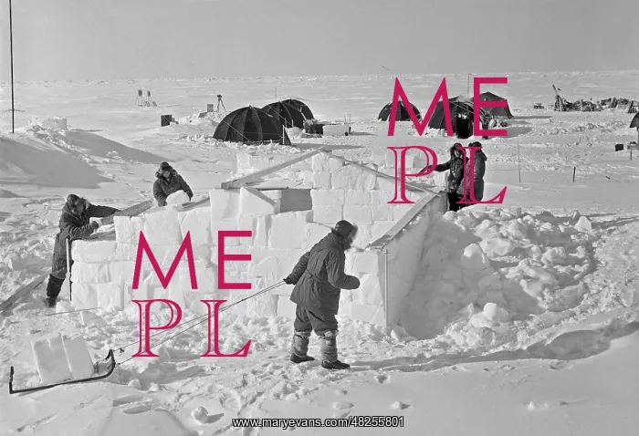 : Polar station North Pole-5 in Arctic : Polar station North Pole-5 in Arctic