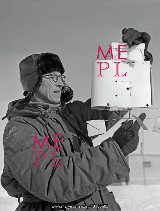 : Polar station North Pole-5 in Arctic : Polar station North Pole-5 in Arctic