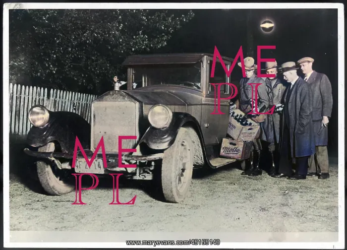 : POLICE & BOOTLEGGERS : POLICE & BOOTLEGGERS