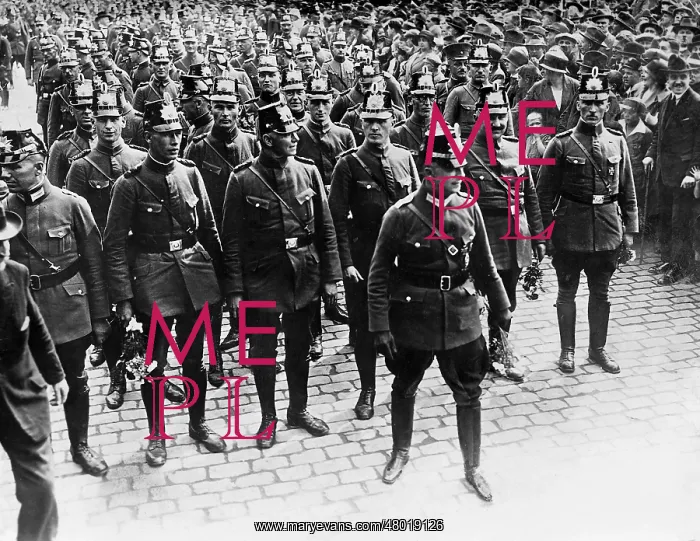 : Police in Essen, 1925 : Police in Essen, 1925