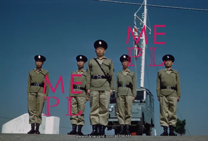 : Police - men - Chinese - authority : Police - men - Chinese - authority
