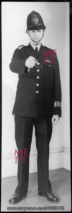  : POLICE OFFICER UNIFORM