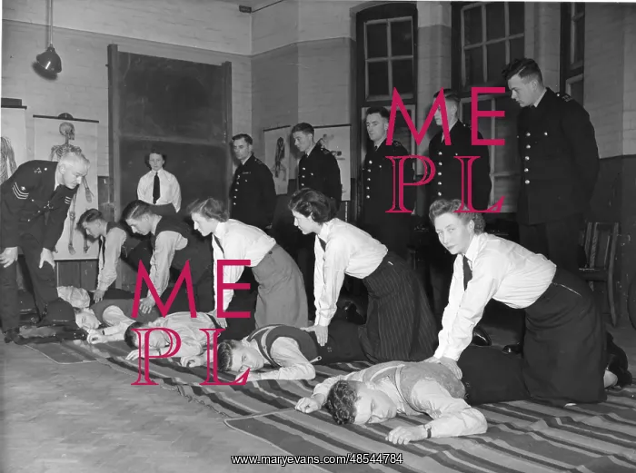: Police officers in training session, London : Police officers in training session, London