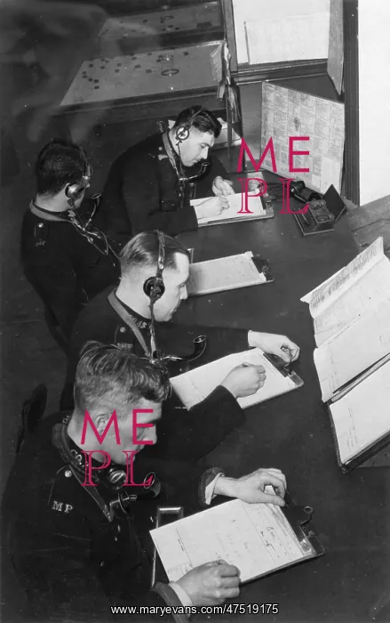  : Police radio operators