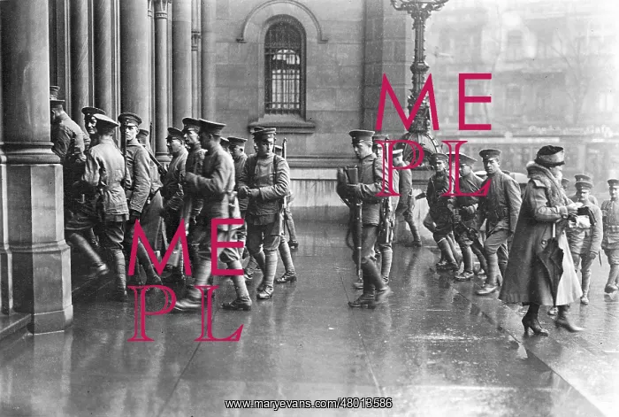 : Police secure the trial of Erzberger against Helfferich, 192 : Police secure the trial of Erzberger against Helfferich, 192