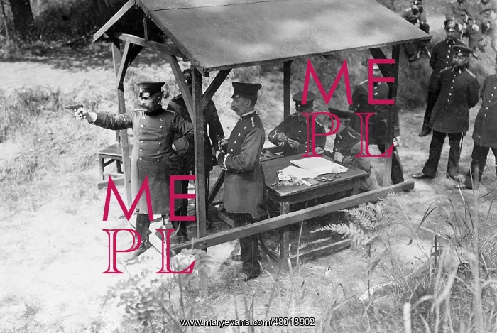 : Police at the shooting range, 1909 : Police at the shooting range, 1909