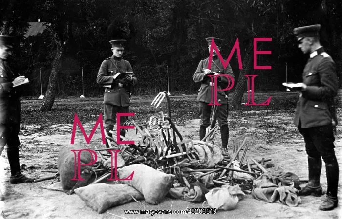 : Policeman at work during the First World War : Policeman at work during the First World War