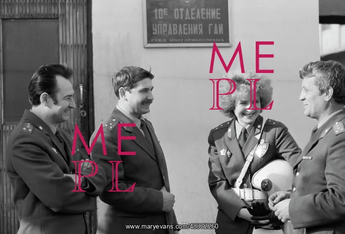 : Policewoman Mishurova with colleagues : Policewoman Mishurova with colleagues