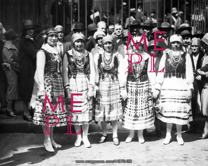 : POLISH COSTUMES : POLISH COSTUMES
