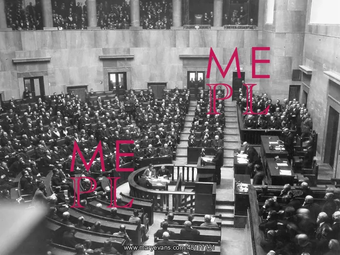 : The Polish Parliament, 1930 : The Polish Parliament, 1930