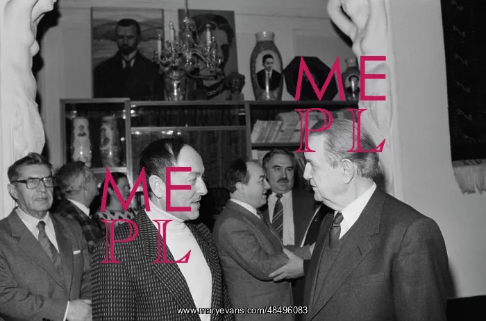 : Polish writers in Moscow : Polish writers in Moscow