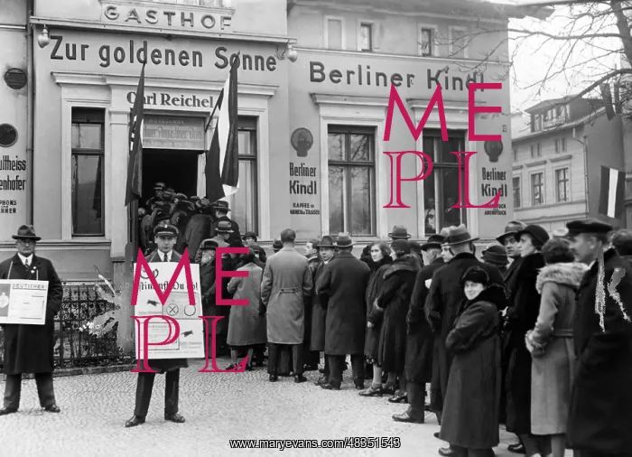: Polling station in Zehlendorf, 1933 : Polling station in Zehlendorf, 1933